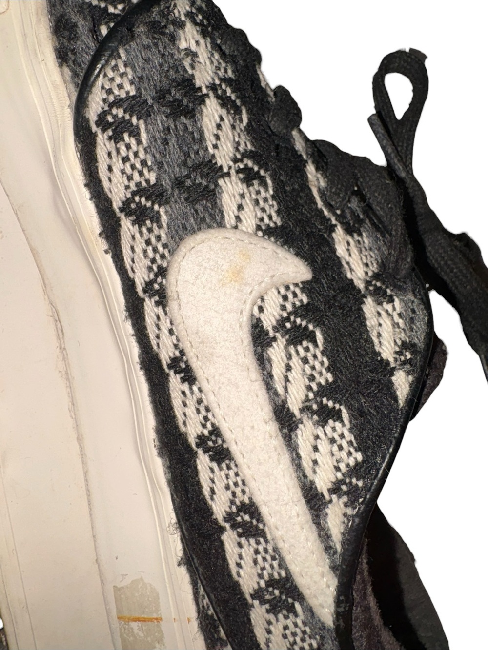 Men's Nike sneakers - Picture 8 of 11